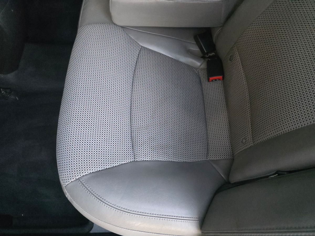 2012 Hyundai Sonata SE photo 31
