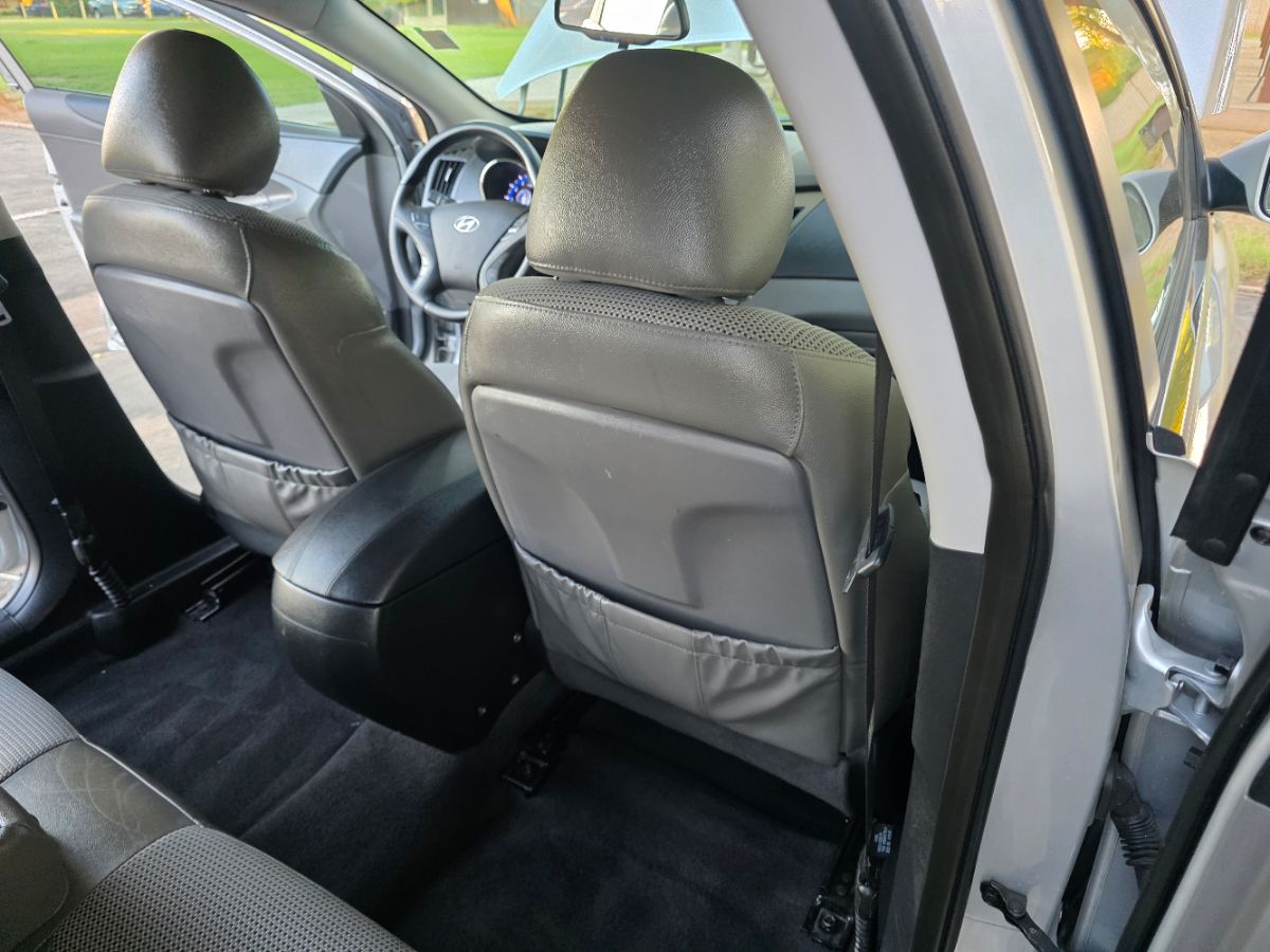 2012 Hyundai Sonata SE photo 42