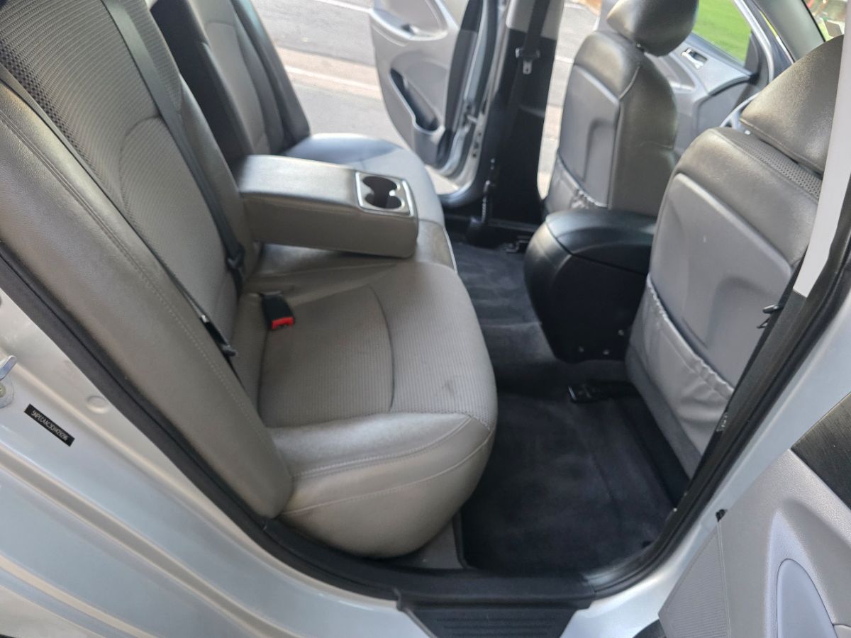 2012 Hyundai Sonata SE photo 43