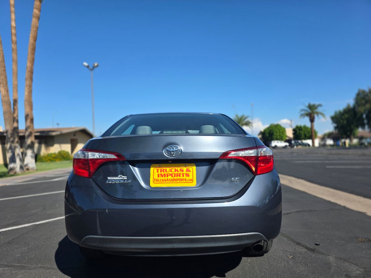 2016 Toyota Corolla LE photo 7