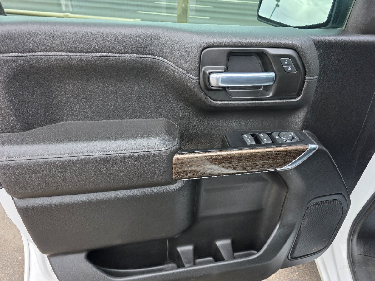 2021 Chevrolet Silverado 1500 LT photo 12