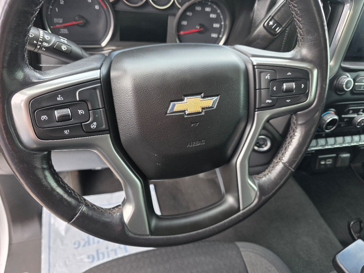 2021 Chevrolet Silverado 1500 LT photo 14