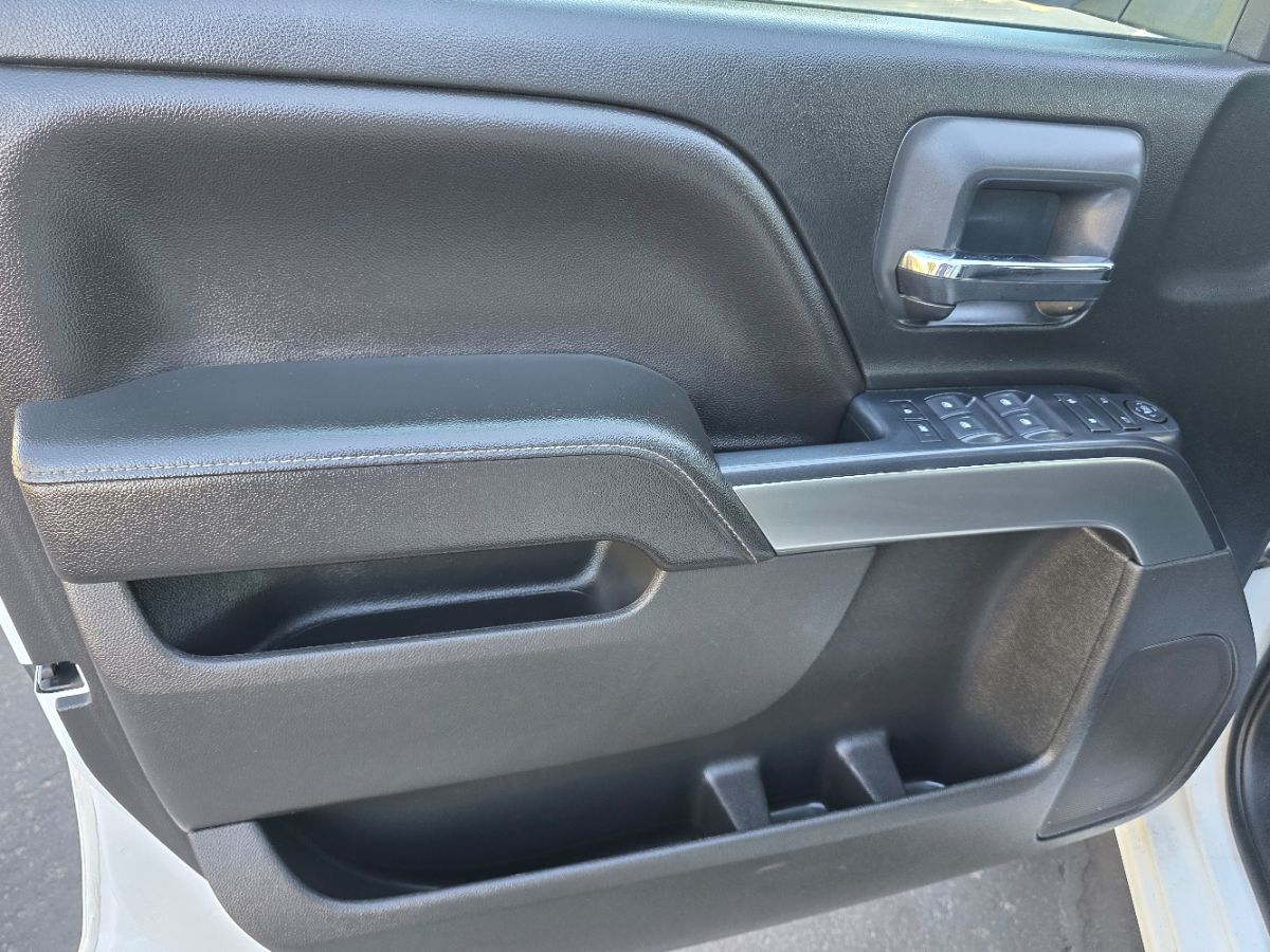 2018 Chevrolet Silverado 1500 LT Texas Edition photo 15