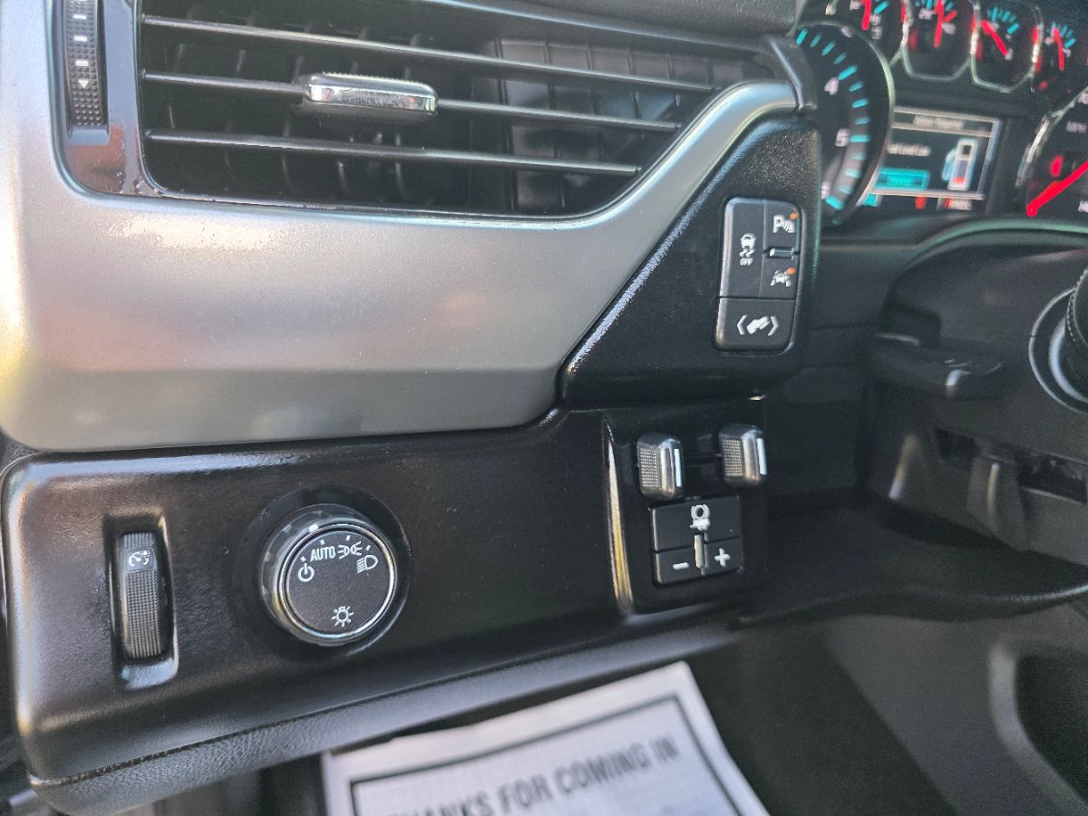 2018 Chevrolet Tahoe LT photo 13