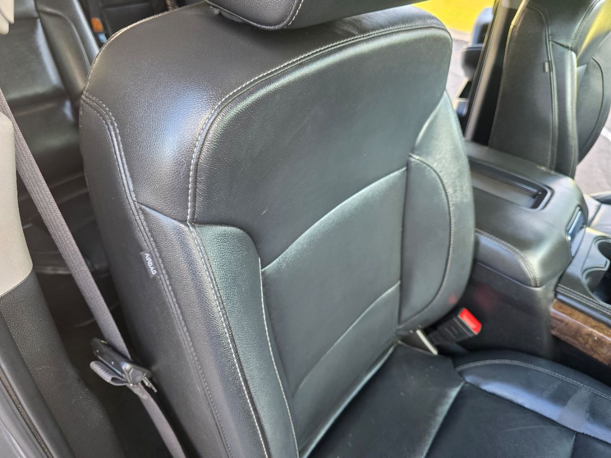 2018 Chevrolet Tahoe LT photo 22
