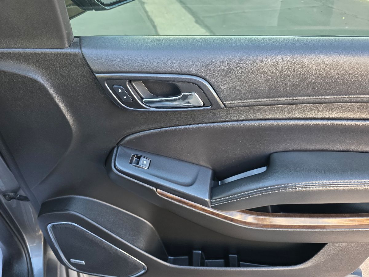 2018 Chevrolet Tahoe LT photo 24