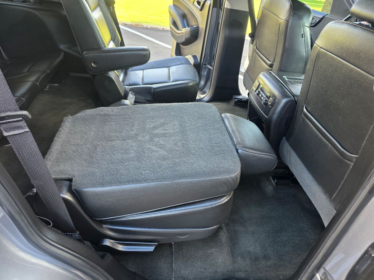 2018 Chevrolet Tahoe LT photo 29