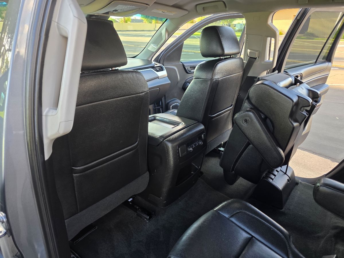2018 Chevrolet Tahoe LT photo 36