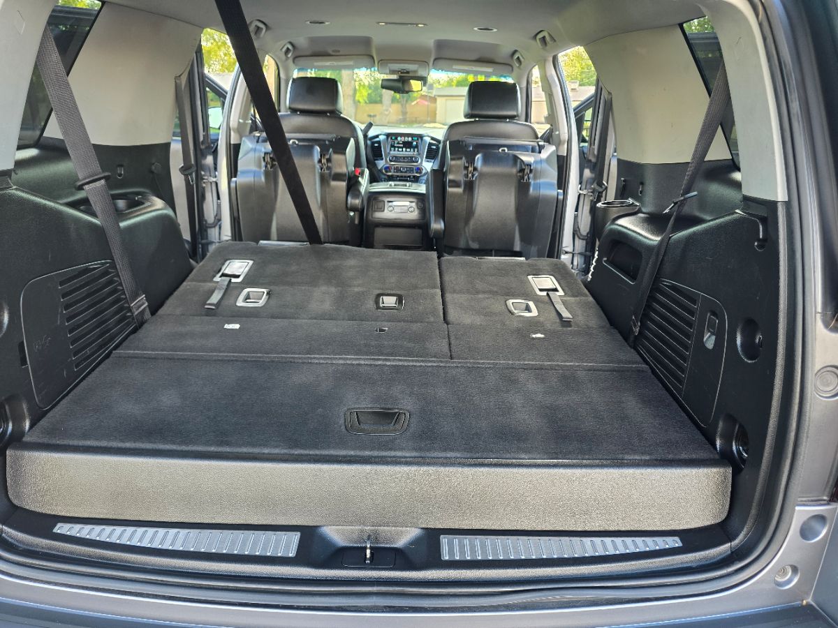 2018 Chevrolet Tahoe LT photo 41