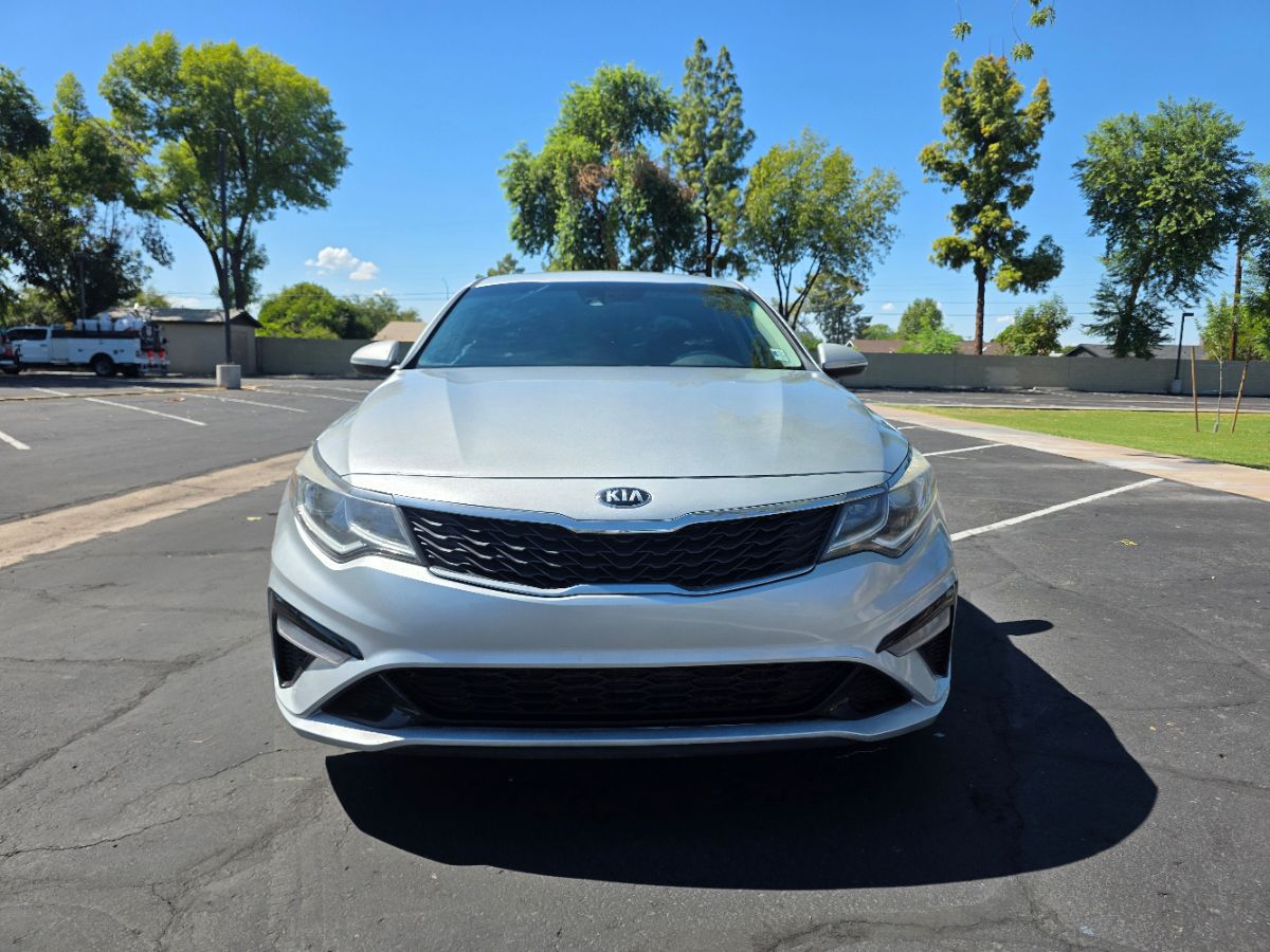 2019 Kia Optima LX photo 9