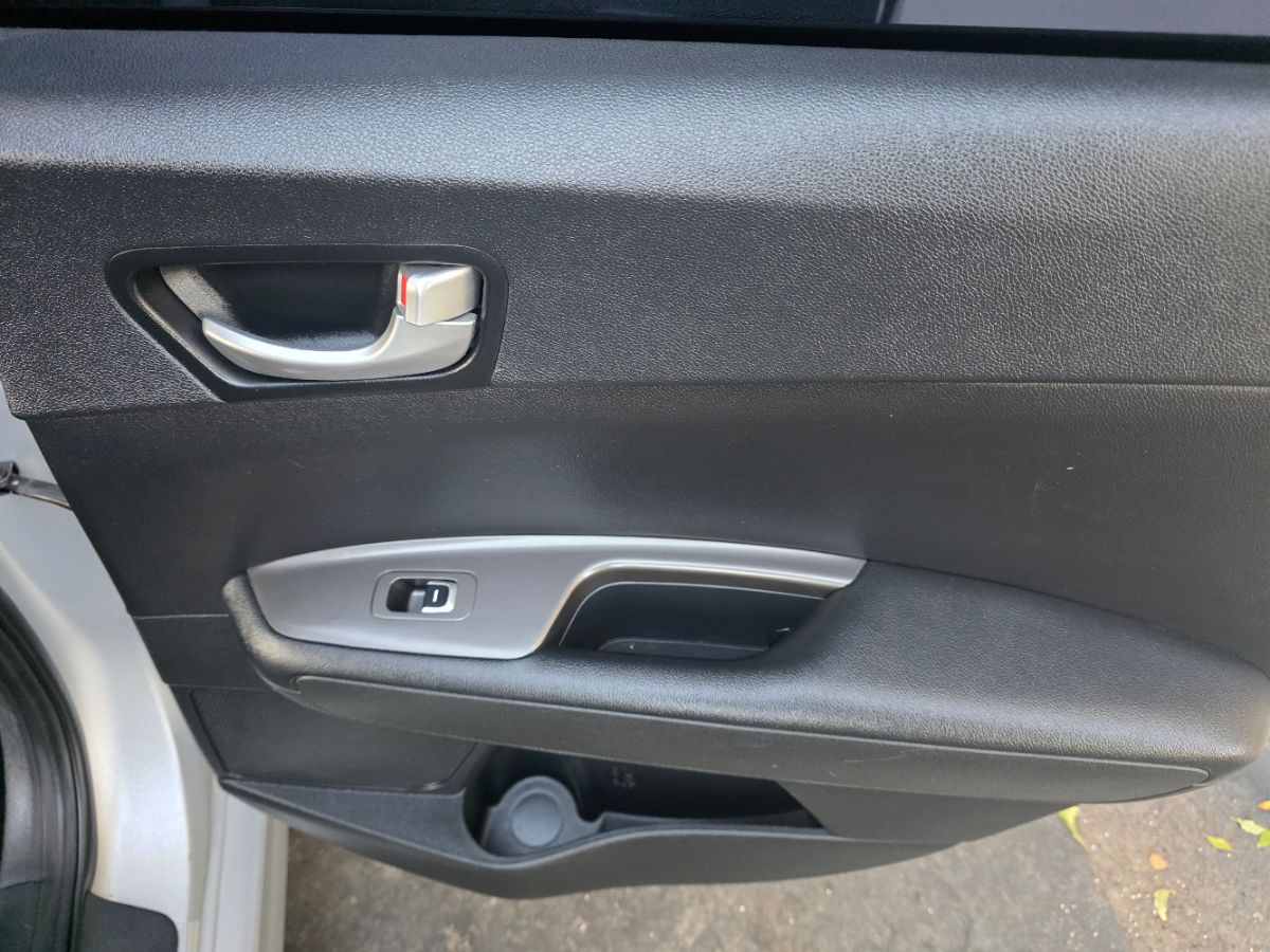 2019 Kia Optima LX photo 21