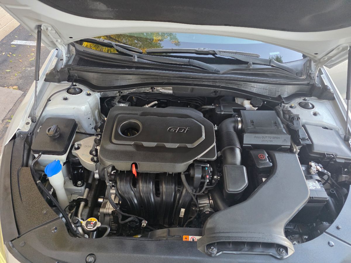 2019 Kia Optima LX photo 27