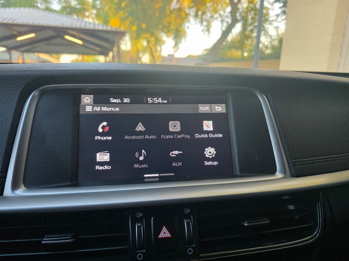 2019 Kia Optima LX photo 33