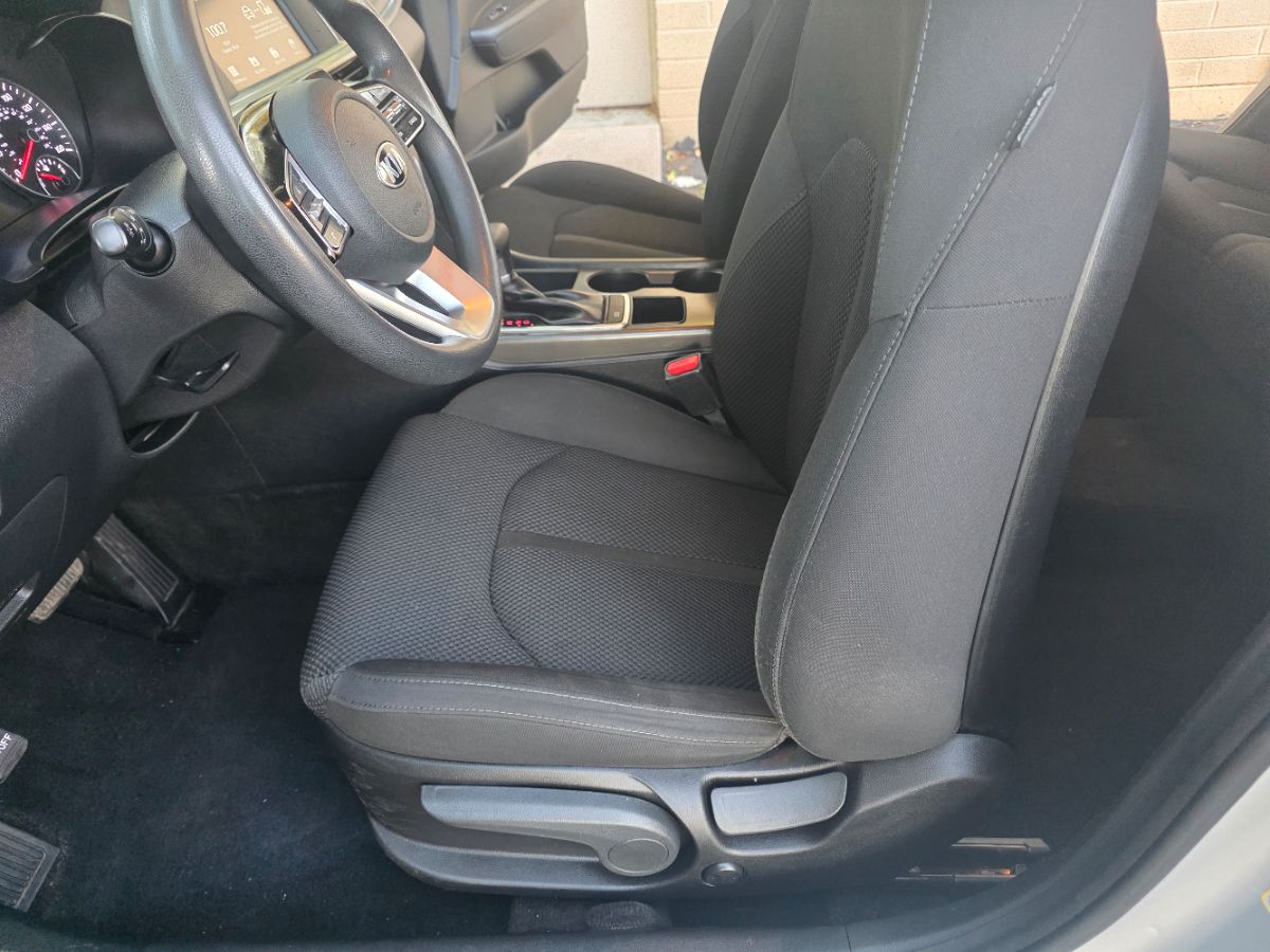 2019 Kia Optima LX photo 37