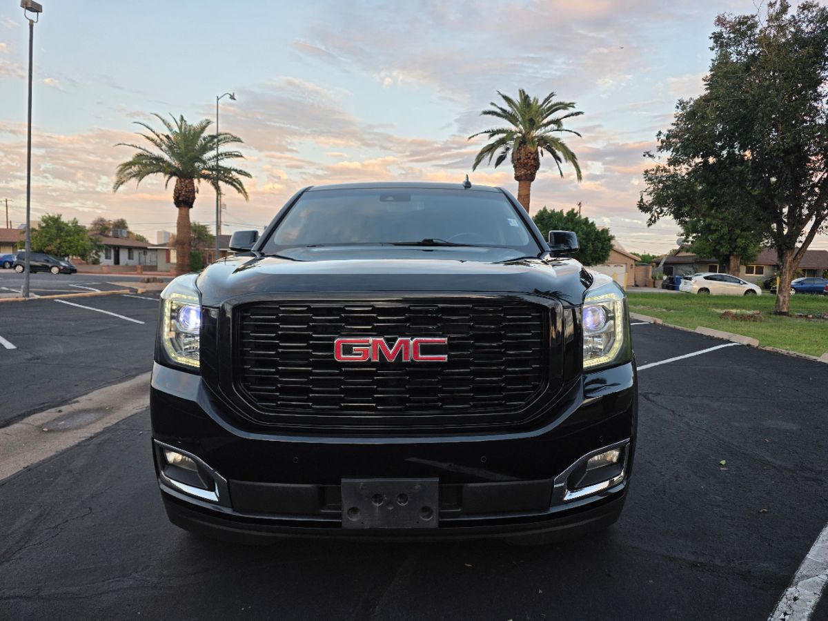 2019 Gmc Yukon XL SLT photo 3