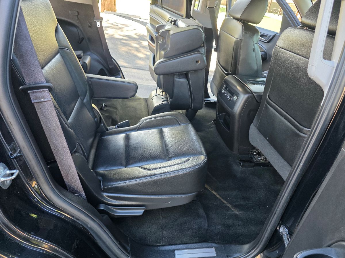 2017 Chevrolet Tahoe Premier - Photo 28
