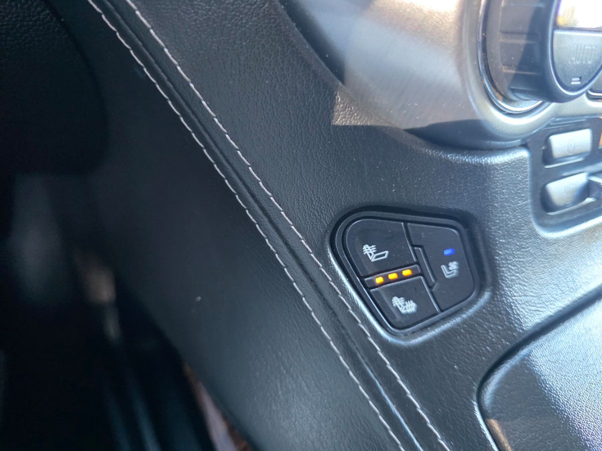2017 Chevrolet Tahoe Premier - Photo 47