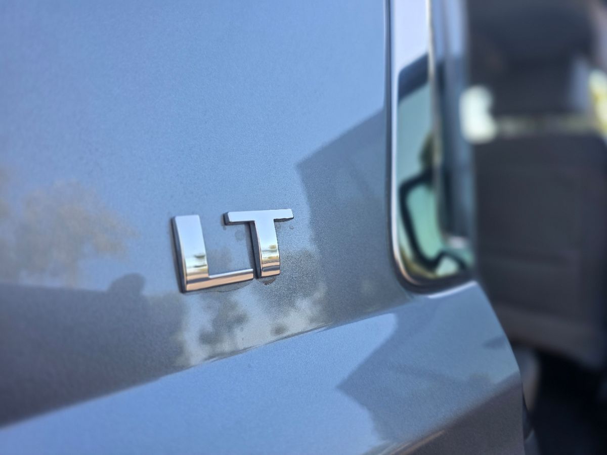 2019 Chevrolet Tahoe LT photo 4
