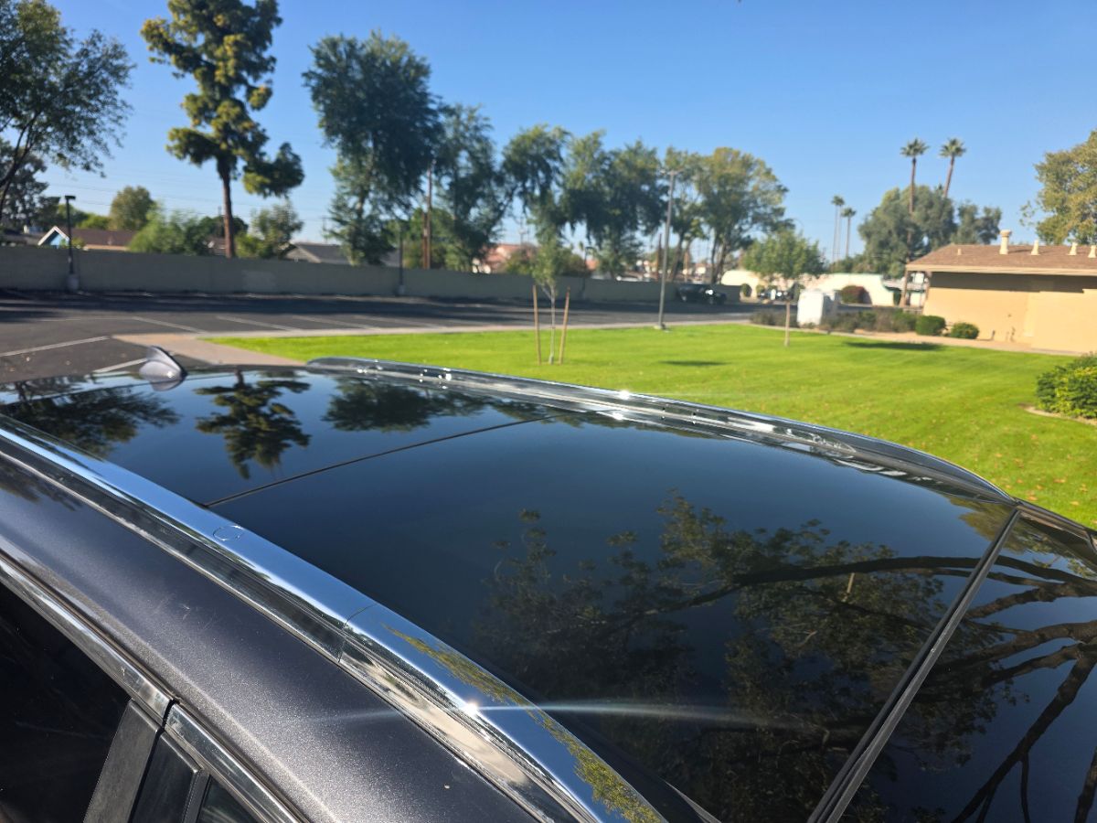 2016 Kia Sorento SX Limited photo 4