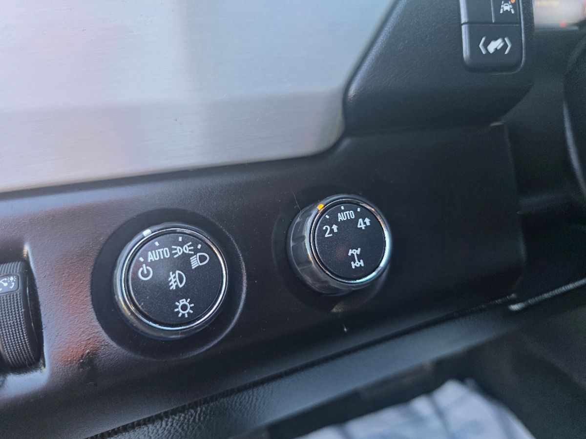 2016 GMC Yukon SLT - Photo 39