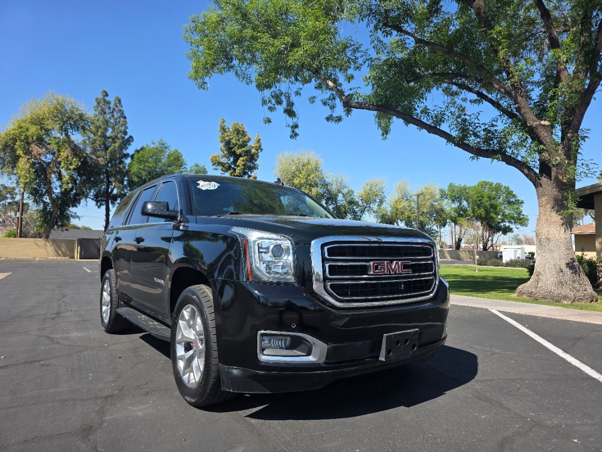 2019 GMC Yukon 4WD SLE's photo