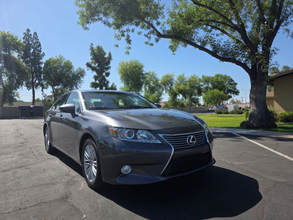 2015 Lexus ES 350 350's photo