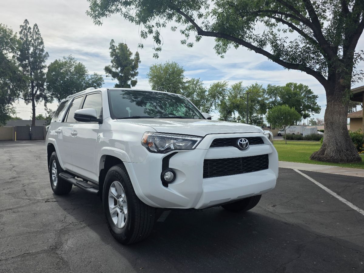 2017 Toyota 4Runner SR5 V6's photo