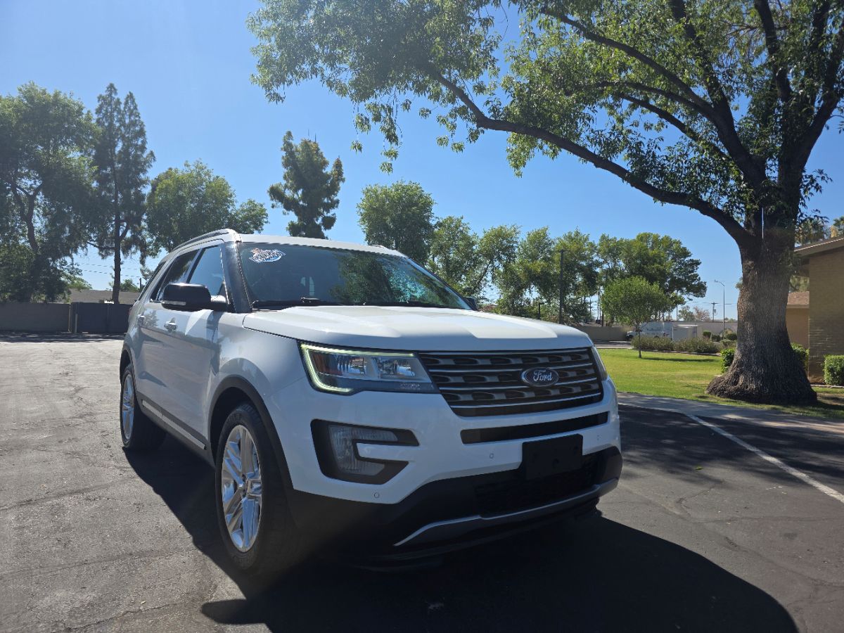 2017 Ford Explorer XLT FWD's photo