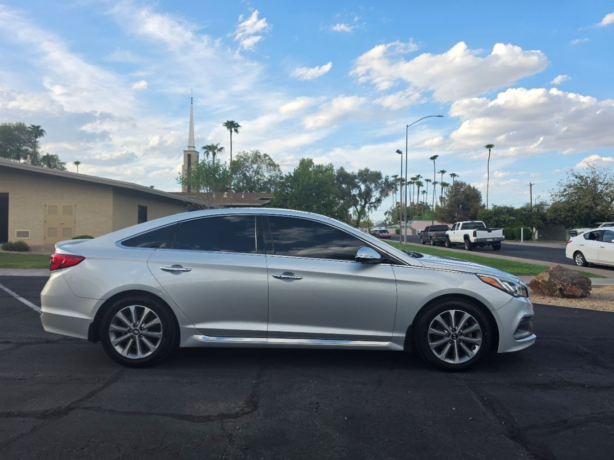 2016 Hyundai Sonata 2.4L Limited Leather Moonroof ONLY 82K miles Got 2