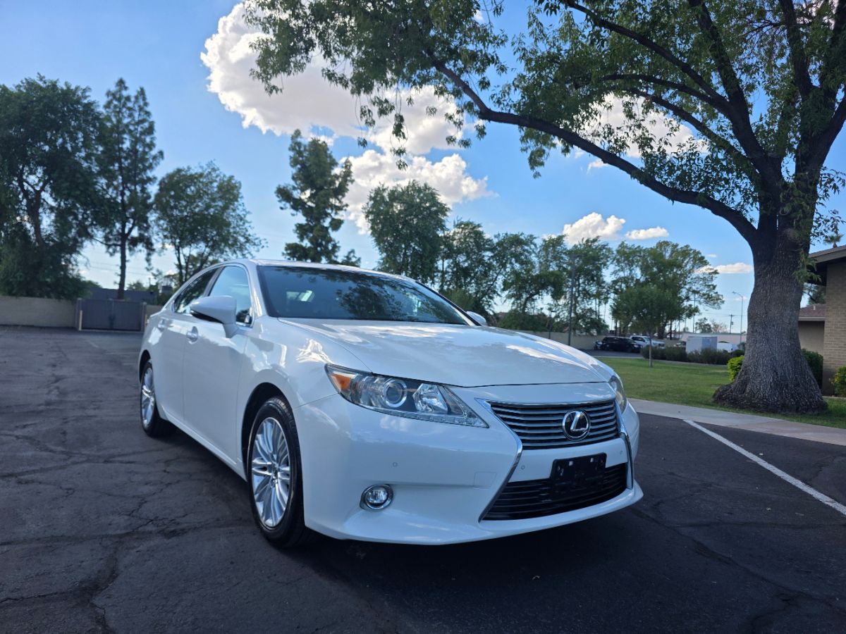 2015 Lexus ES 350 Leather Moonroof Backup Cam ONLY 73K miles! Got 2!