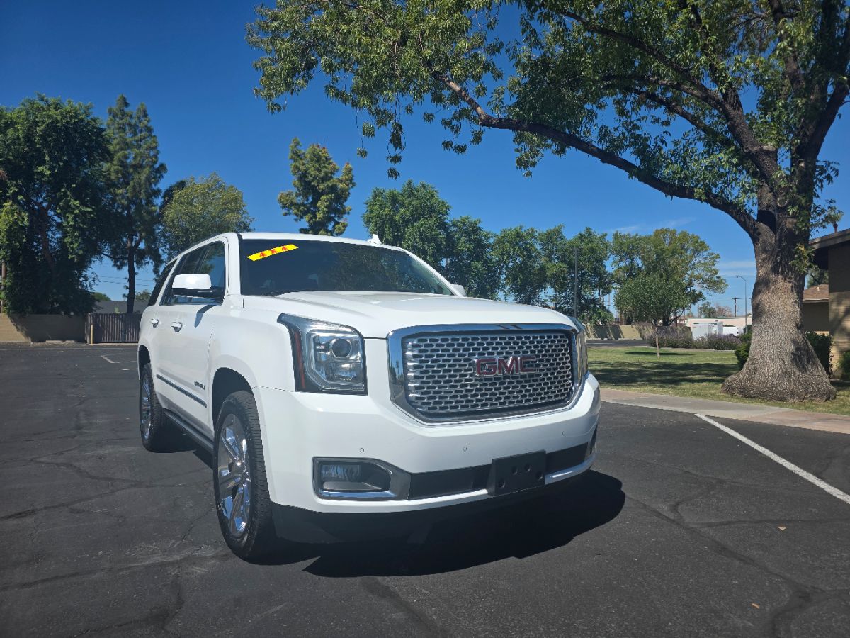 2017 GMC Yukon Denali 3rd Row 97K miles! 4x4! 6.2 liter V8! Got 4