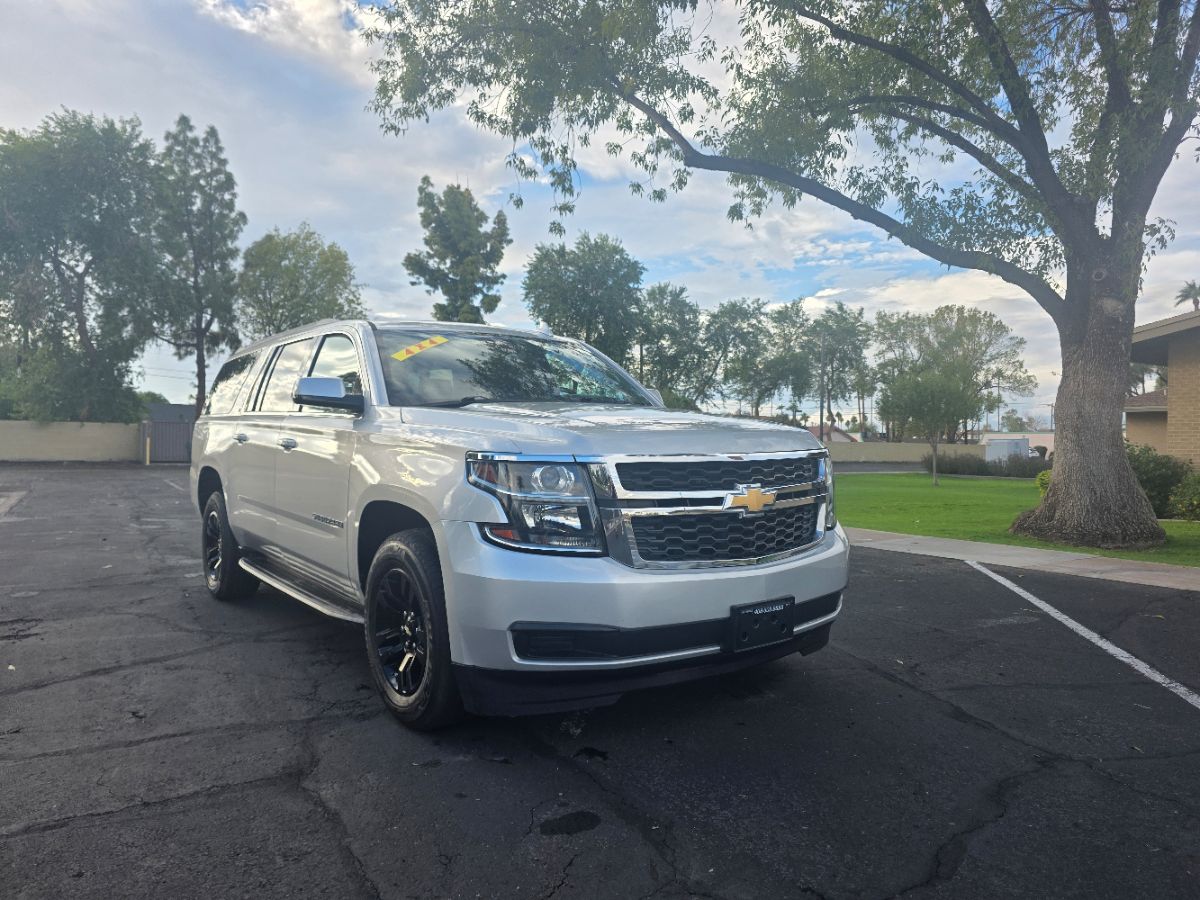 2020 Chevrolet Suburban LT 5rd Row! Bluetooth Backup Cam Rear AC DVD 4x4!