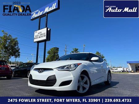 2013 Hyundai Veloster w/Black Int