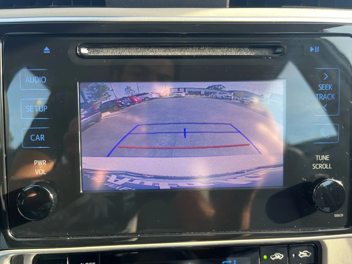 2019 Toyota Corolla LE - Photo 25