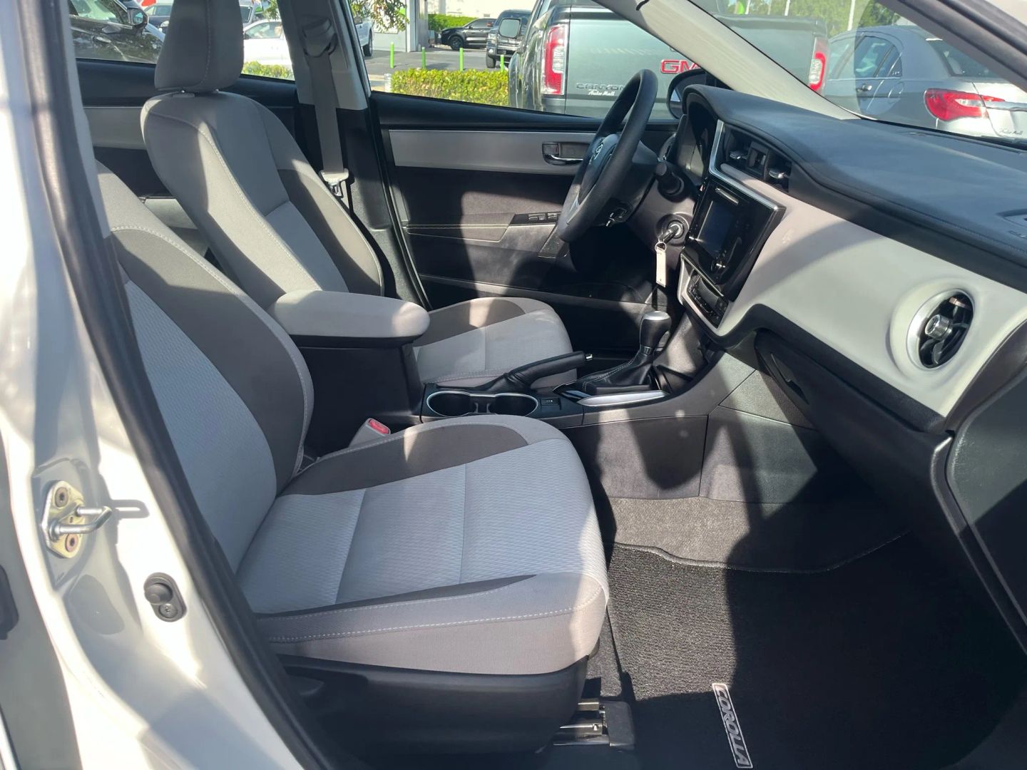 Toyota Corolla photo 34