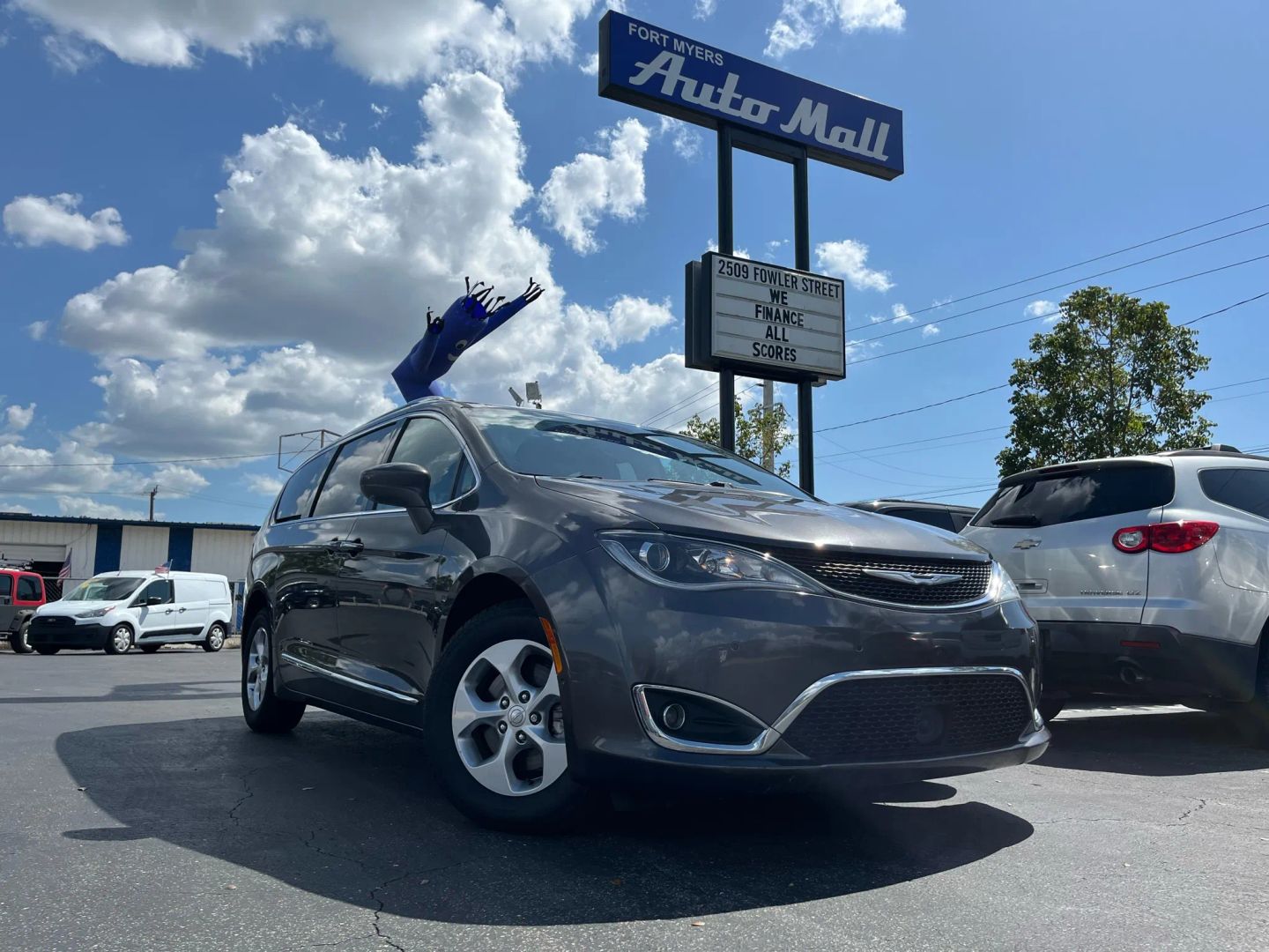 2017 Chrysler Pacifica Touring-L Plus - Photo 8