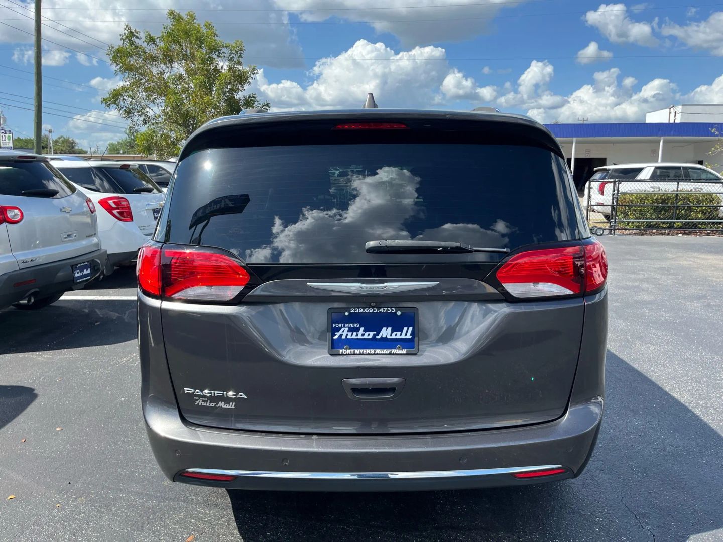 2017 Chrysler Pacifica Touring-L Plus - Photo 13