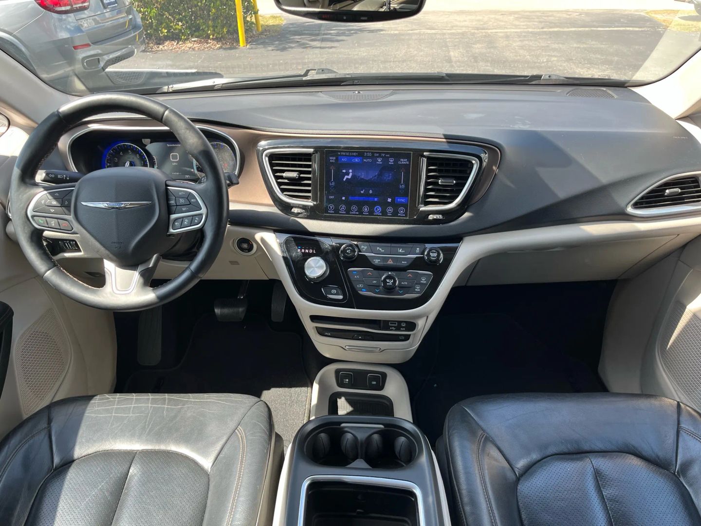 2017 Chrysler Pacifica Touring-L Plus - Photo 21
