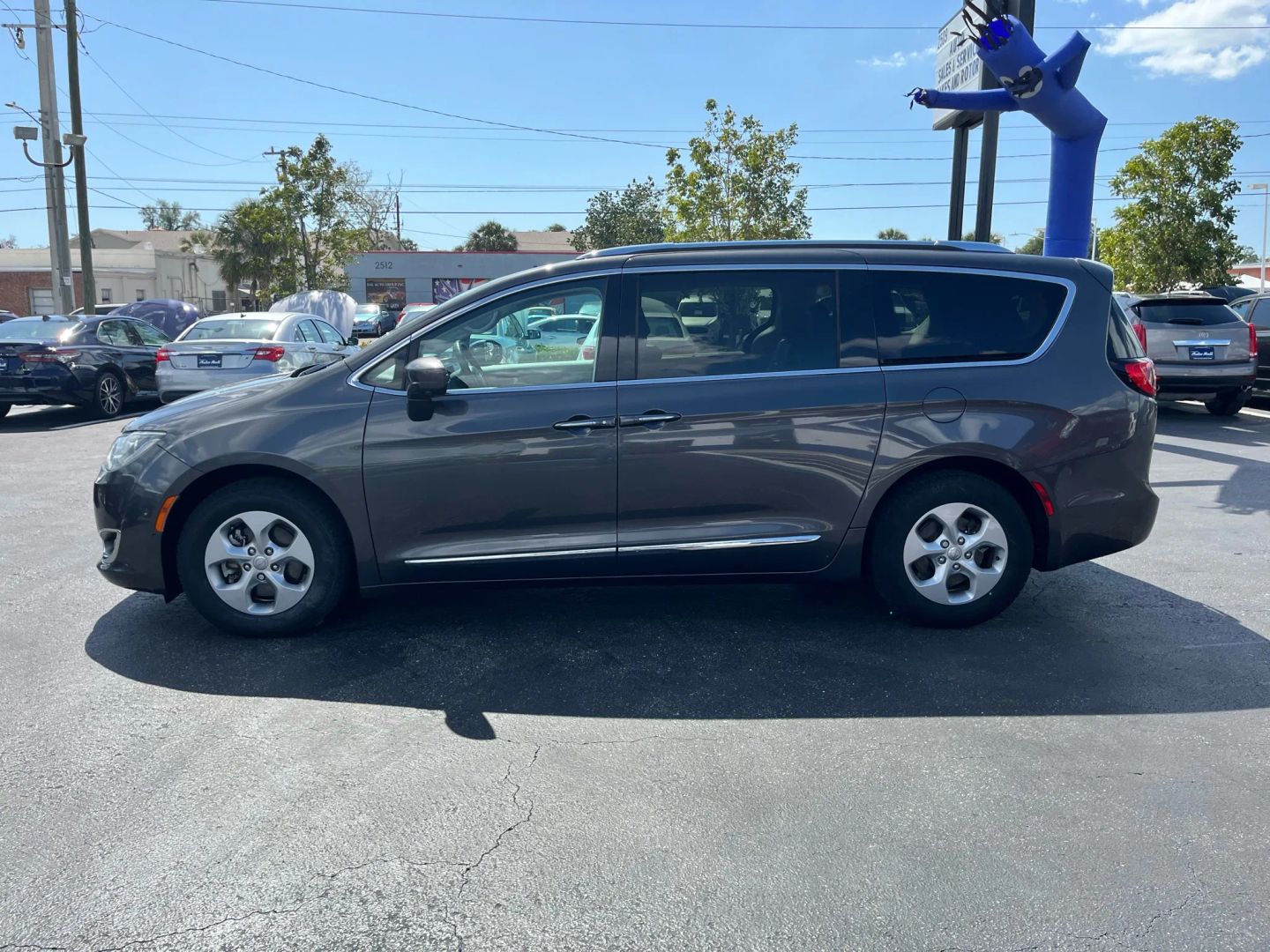 2017 Chrysler Pacifica Touring-L Plus - Photo 7