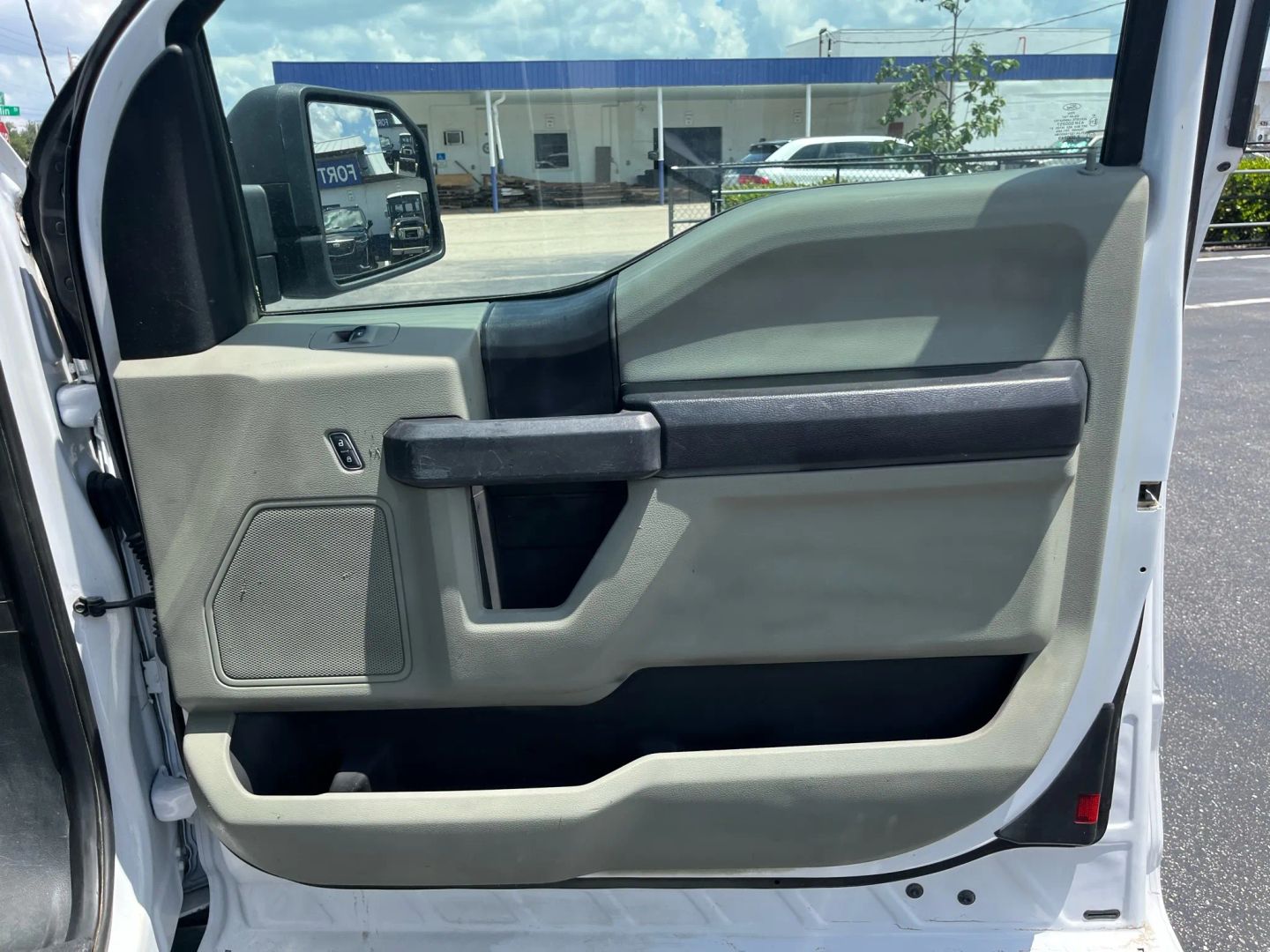 2018 Ford F-150 XL - Photo 29