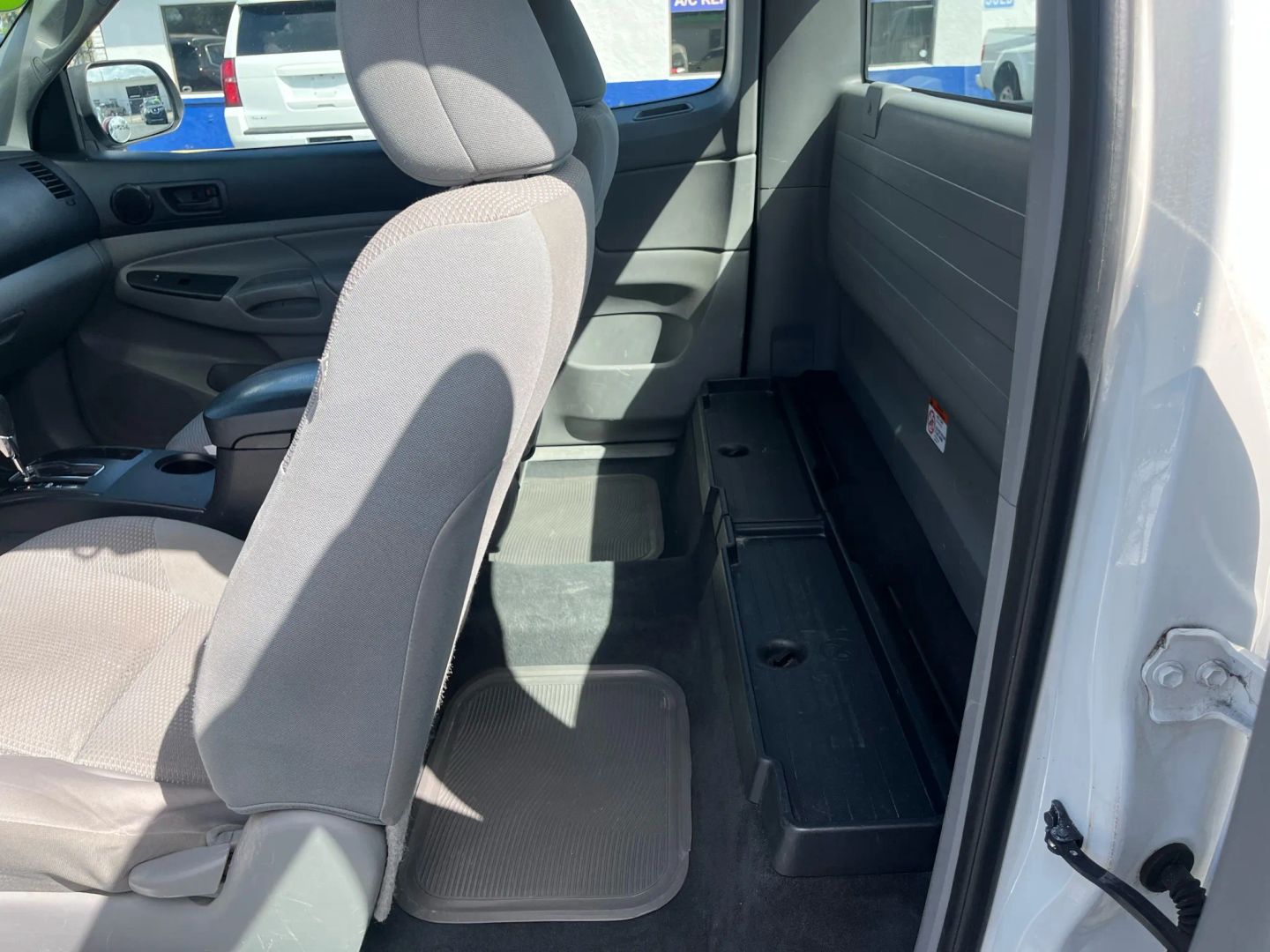 2015 Toyota Tacoma Base - Photo 22