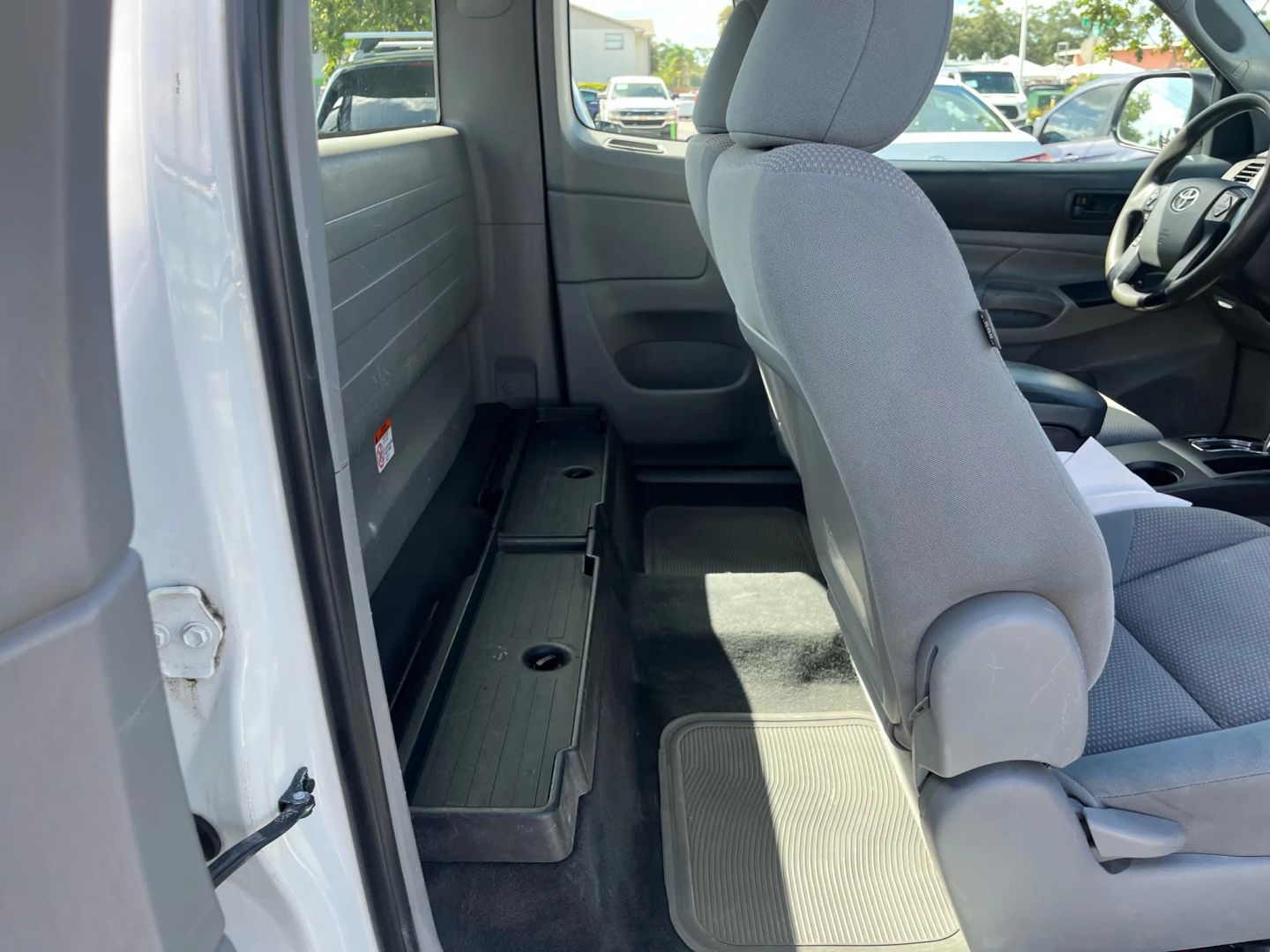 2015 Toyota Tacoma Base - Photo 28