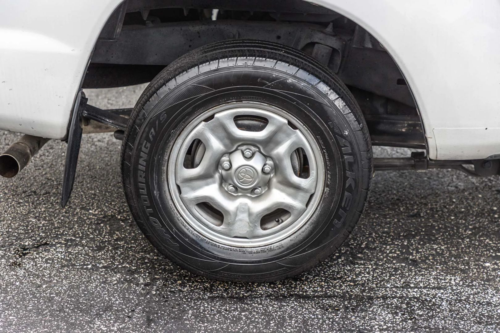 Photo 21 of this Toyota Tacoma