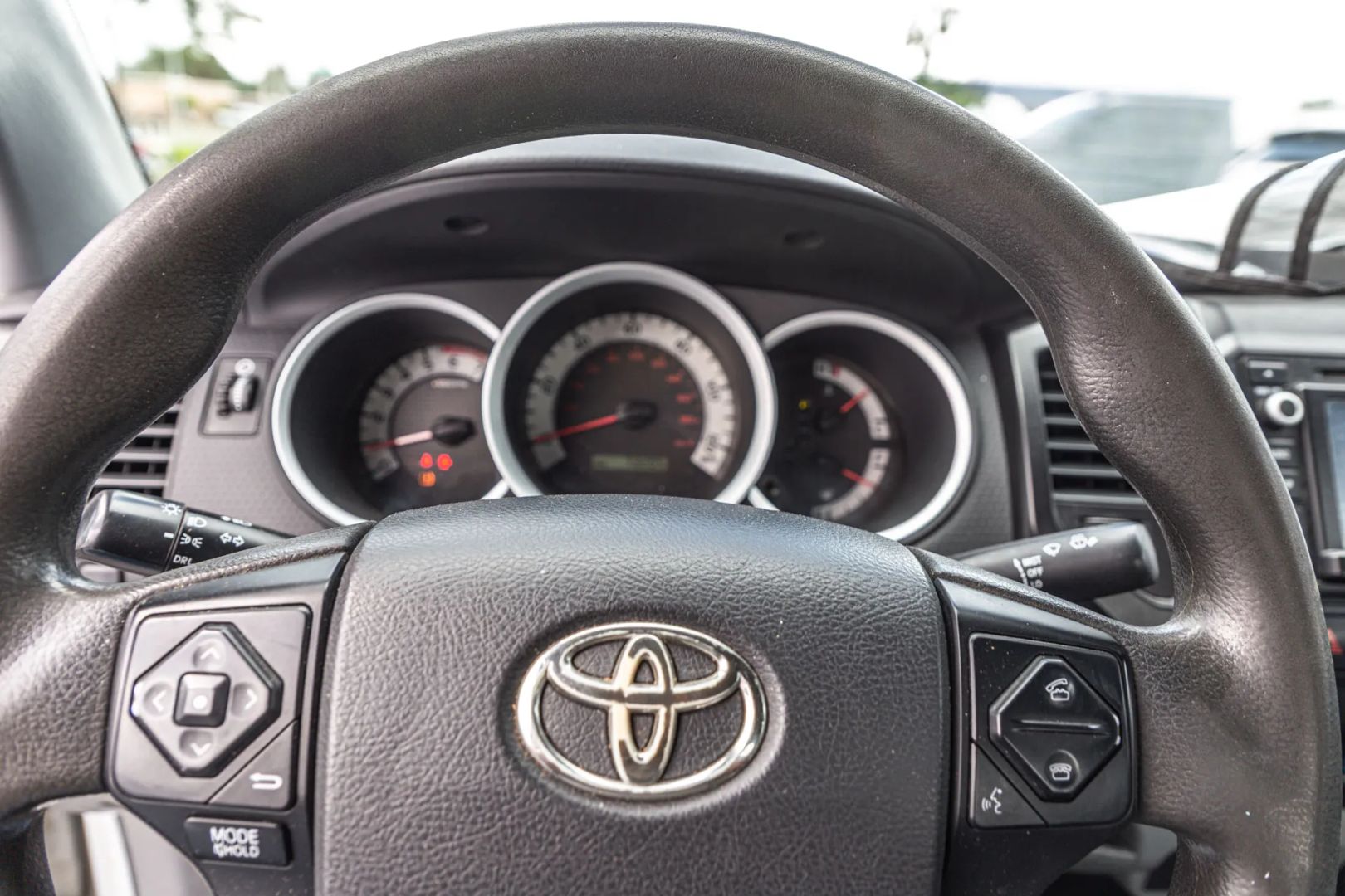 Photo 56 of this Toyota Tacoma