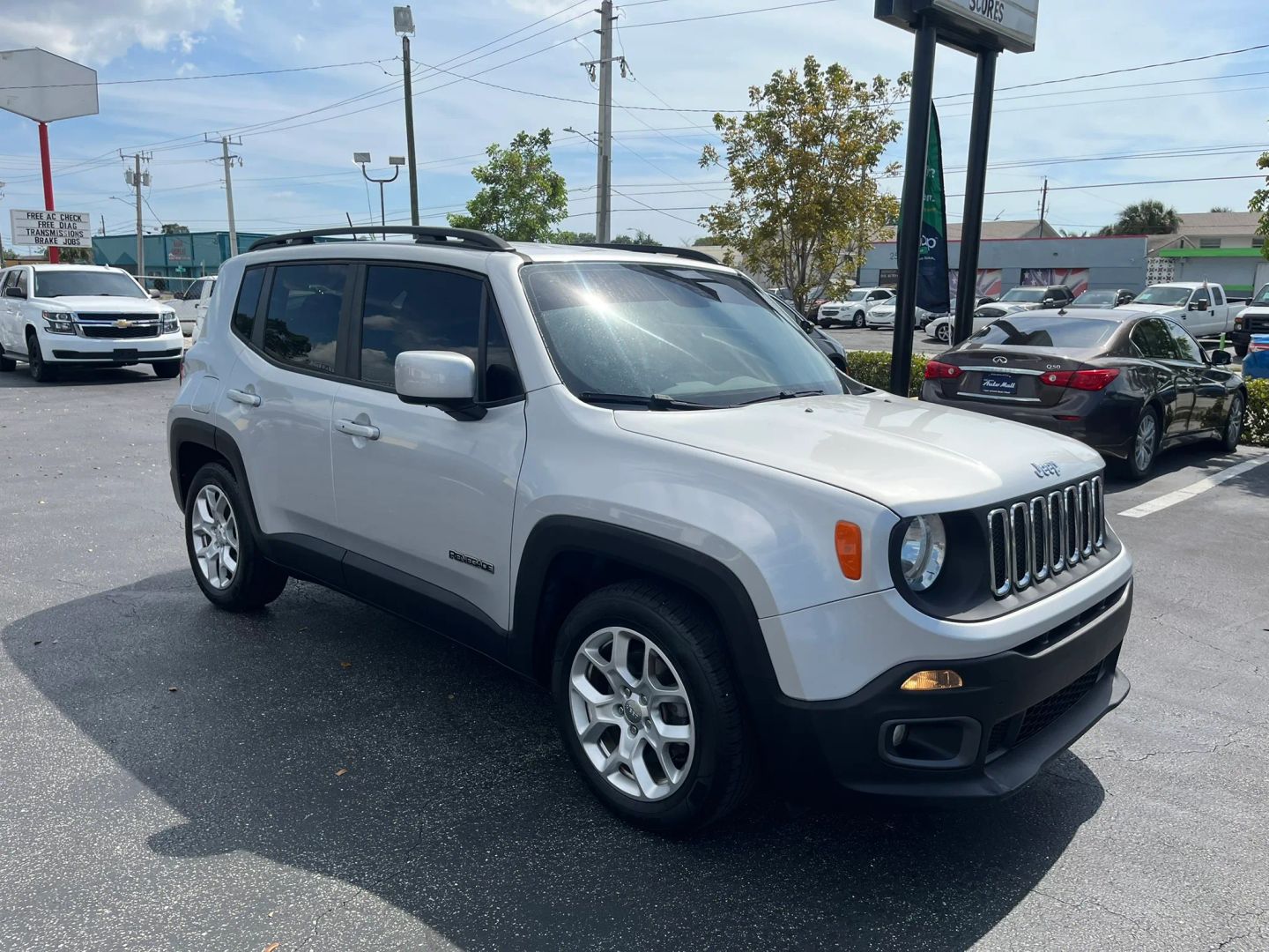 2017 Jeep Renegade Latitude - Photo 6