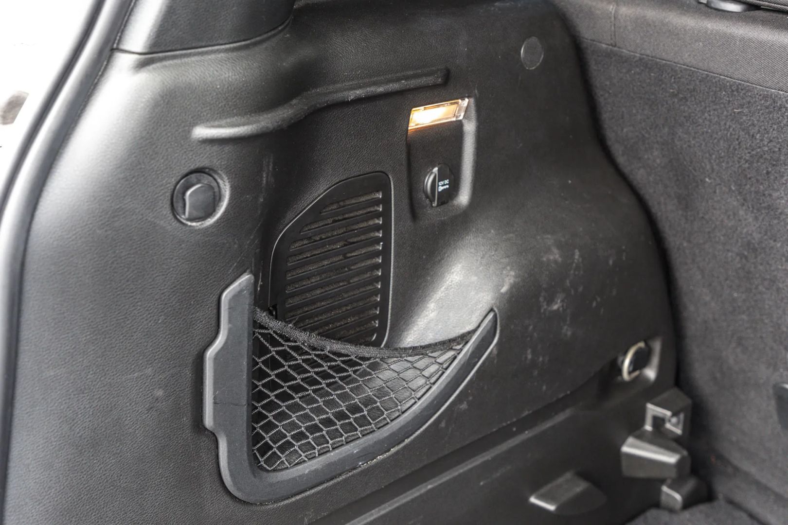 Photo 14 of this Jeep Renegade
