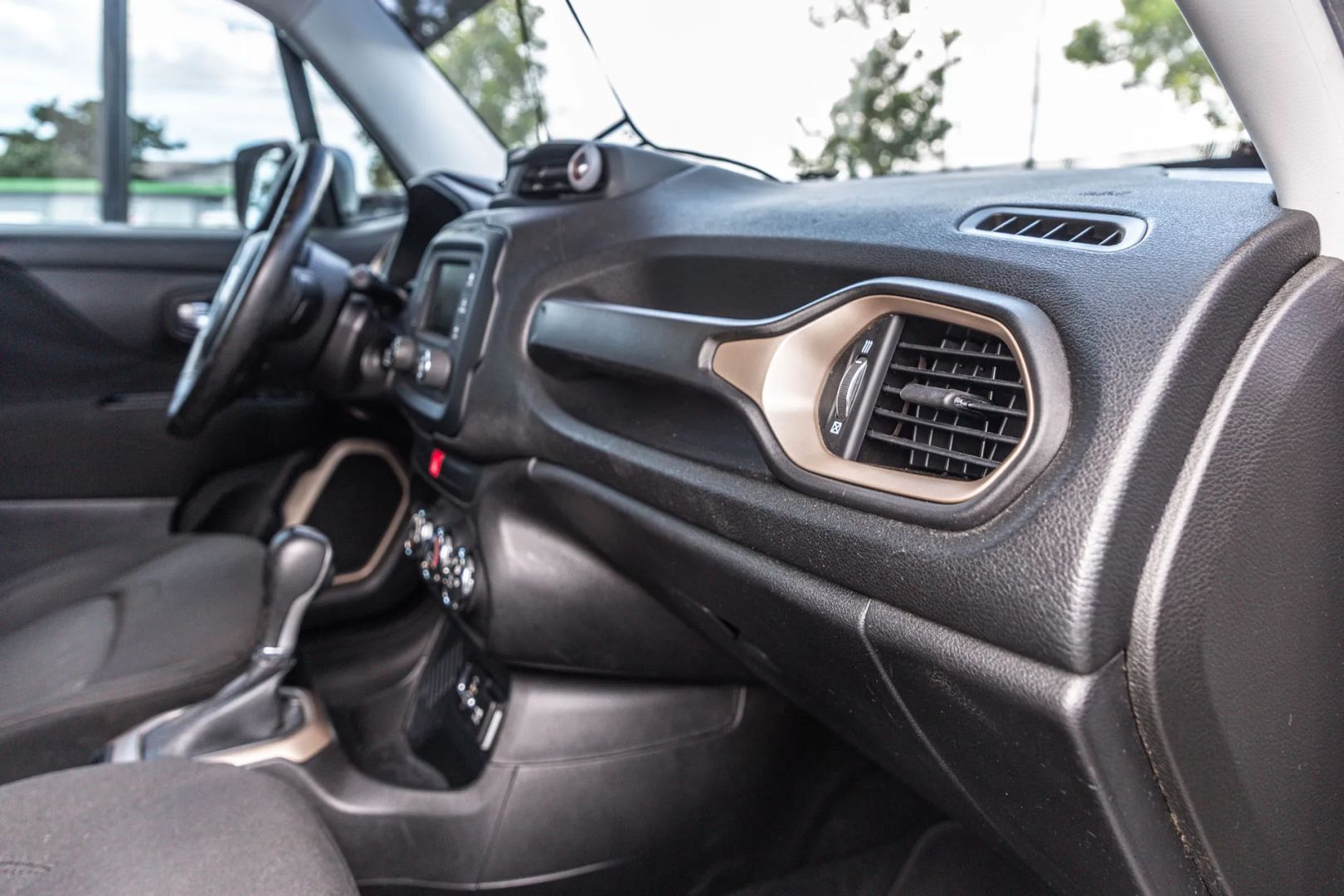 2017 Jeep Renegade Latitude - Photo 43