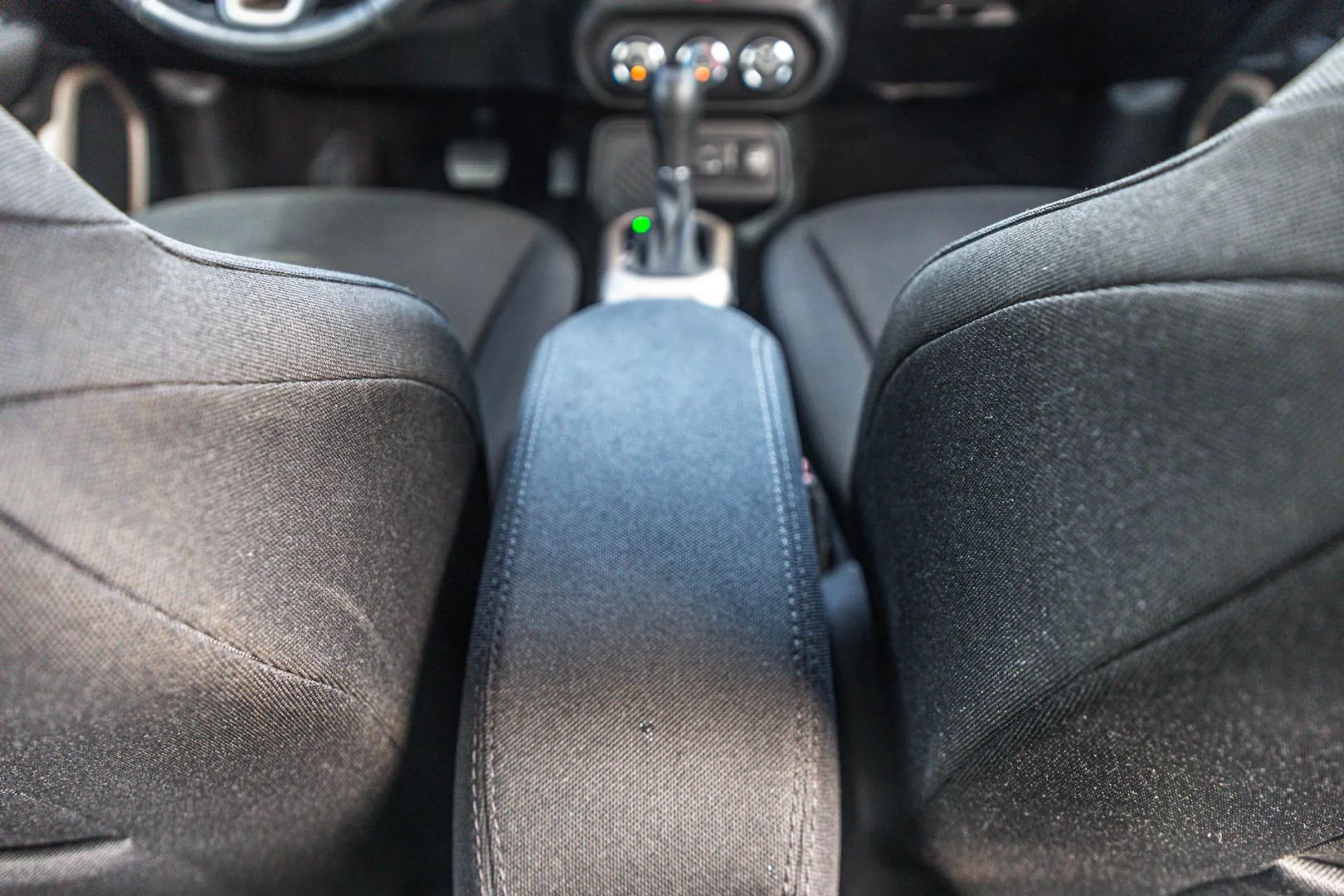 Photo 53 of this Jeep Renegade