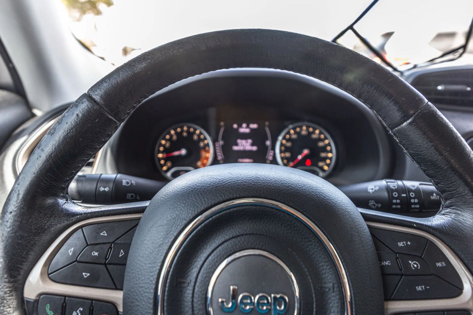 Photo 75 of this Jeep Renegade