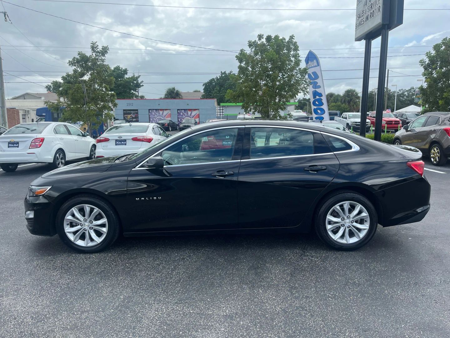 2023 Chevrolet Malibu 1LT - Photo 8